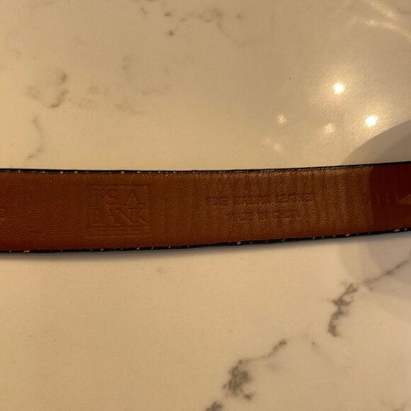 Mens Jos A. Bank Belt - Picture 5 of 6